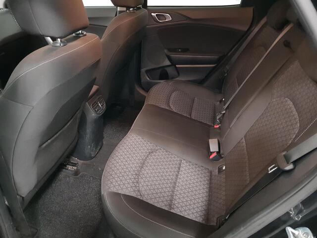 KIA Xceed 1.0 T-GDi 120pk Active Line | Navigatie | Climate Control | Camera | Parkeer Sensoren | Led | Stoel en stuurverwarming