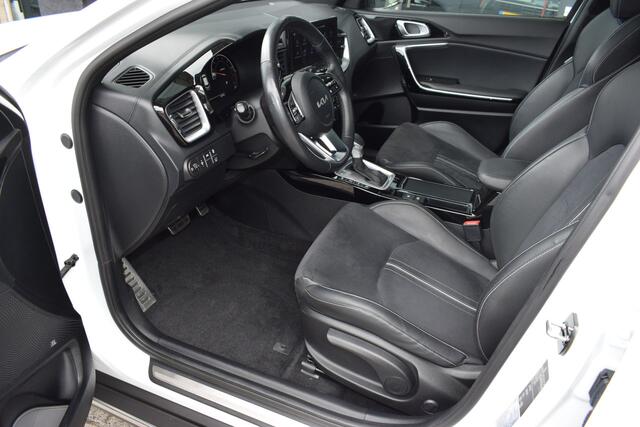 KIA Xceed 1.5 T-GDi MHEV Black Edition DCT7-Autom. | Cruise Control Adaptief | Navigatie | Camera | Panoramadak | Trekhaak | 18"LMV | Tot 10Jr. Kia-Garantie