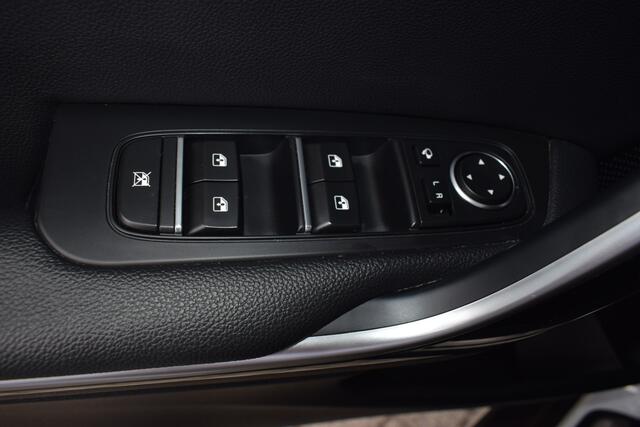 KIA Xceed 1.5 T-GDi MHEV Black Edition DCT7-Autom. | Cruise Control Adaptief | Navigatie | Camera | Panoramadak | Trekhaak | 18"LMV | Tot 10Jr. Kia-Garantie