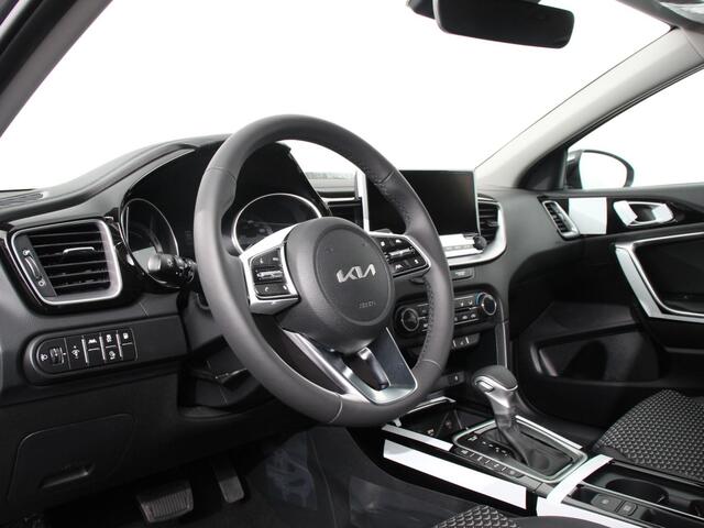KIA Xceed 1.6 GDi PHEV DynamicLine | Navigatie | Camera | Climate Control | Cruise control adaptive | Lane assist | Lichtmetalen Velgen | Stoelverwarming