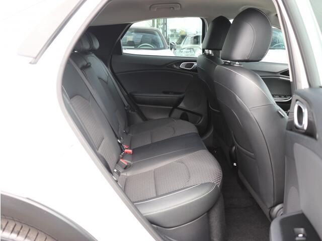 KIA Xceed 1.6 GDi PHEV DynamicLine I 18 Inch I Navi I Half-leder I Keyless