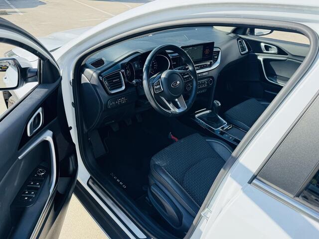 KIA Xceed 1.0 T-GDi DynamicPlusLine Trekhaak | 18inch | Keyless | Privacyglass | NW geleverd & onderhouden