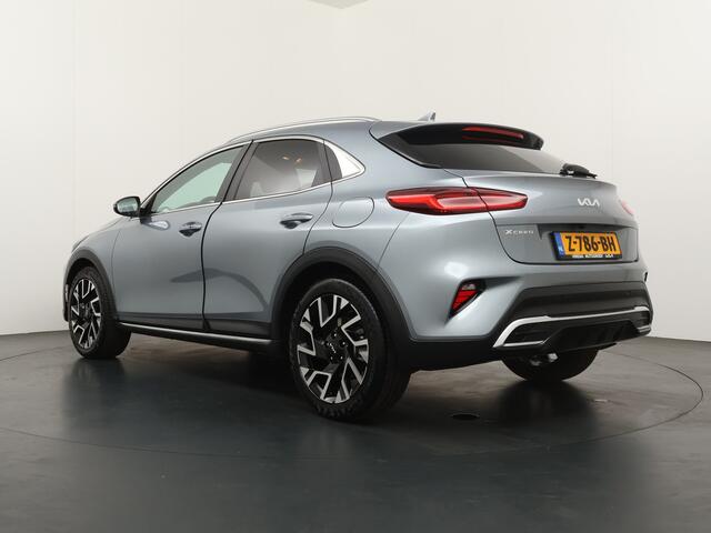 KIA Xceed 1.5 T-GDi DynamicPlusLine - Navigatie - Cruise Control - Apple CarPlay/ Android Auto - Camera - Voorstoelen verwarmd - Fabrieksgarantie tot 03-2031
