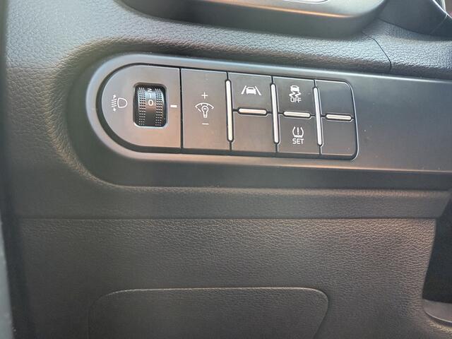 KIA Xceed BWJ 2023 1.0 T-GDi 120 PK ComfortLine APPLE CARPLAY / ANDROID AUTO / NAVI VIA APP / CLIMA / CRUISE / CAMERA / STOELVERW. / STUURVERW. / LMV / PDC