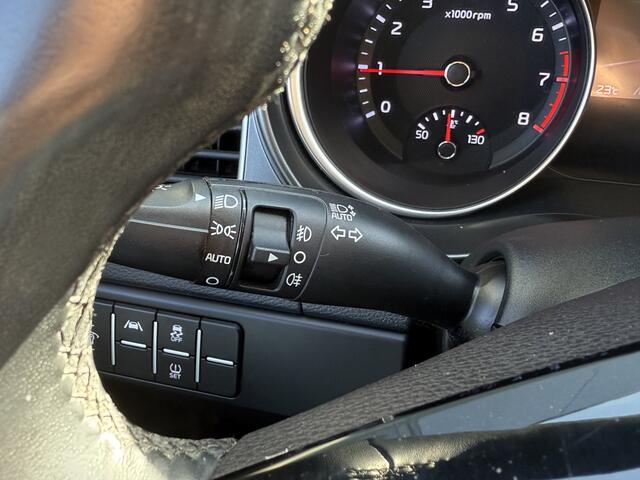 KIA Xceed BWJ 2023 1.0 T-GDi 120 PK ComfortLine APPLE CARPLAY / ANDROID AUTO / NAVI VIA APP / CLIMA / CRUISE / CAMERA / STOELVERW. / STUURVERW. / LMV / PDC