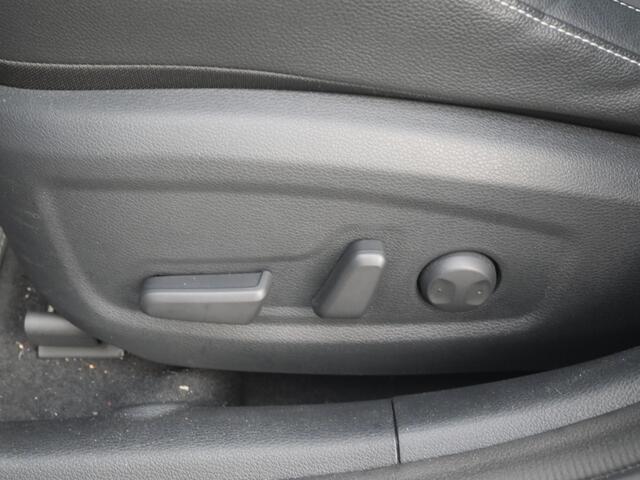 KIA Xceed 1.5 T-GDi GT-PlusLine | Camera | Cruise | Clima | Carplay | Navi | Stoel-stuurverwarming | schuif-kanteldak |