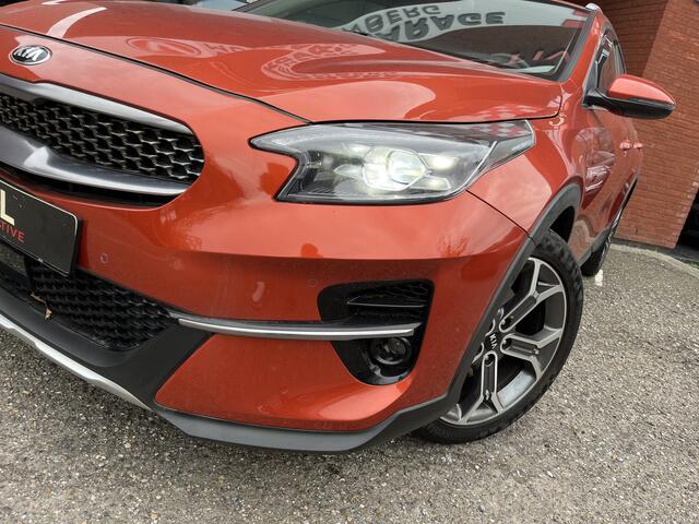 KIA Xceed 1.4 T-GDi DynamicPlusLine // DODEHOEK // JBL AUDIO // ADAPT. CRUISE // HALF LEDER // KEYLESS // CAMERA+SENSOREN // NAVI+CARPLAY //