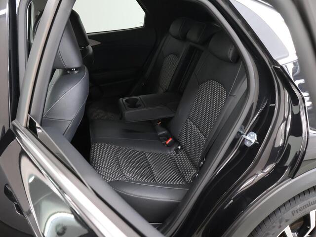 KIA Xceed 1.0 T-GDi DynamicPlusLine | Stoel/Stuurwielverwarming | Navigatie | Parkeercamera | Climate control