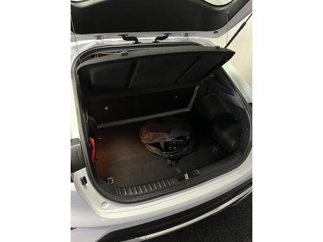 KIA Xceed 1.6 GDi PHEV PLUG-IN DynamicLine FACELIFT/ECC/ADAPTIVE/CAMERA/APPLE/STOELVERW.