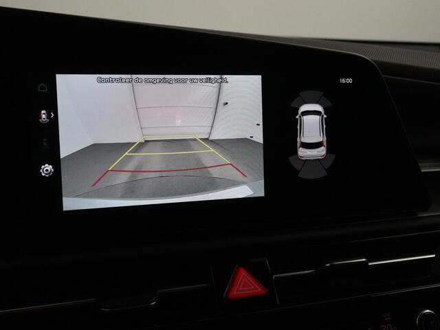 KIA e-Niro EV Edition Advanced 64.8 kWh | Navigatie | Parkeercamera |