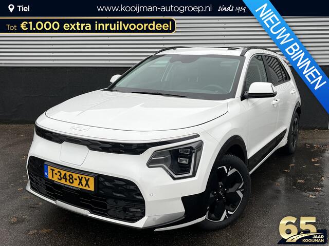 KIA e-Niro EV DynamicPlusLine 64.8 kWh Schuif/kanteldak, Navigatie, Dodehoekdetectie, Lederen bekleding, Stoel- & Stuurwielverwarming, Parkeersensoren voor & achter, BTW-auto, Elektrische achterklep