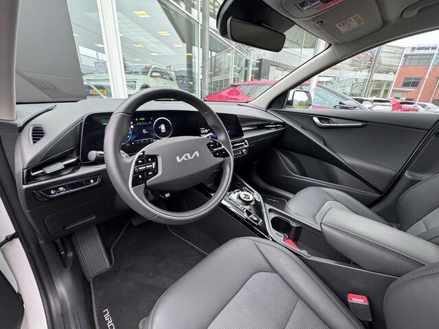 KIA e-Niro EV DynamicLine 64.8 kWh | Sensoren Voor/Achter | Adaptieve Cruise Control | Keyless | Metallic | Enz...