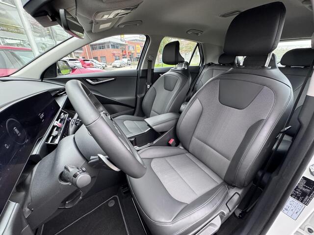 KIA e-Niro EV DynamicLine 64.8 kWh | Sensoren Voor/Achter | Adaptieve Cruise Control | Keyless | Metallic | Enz...