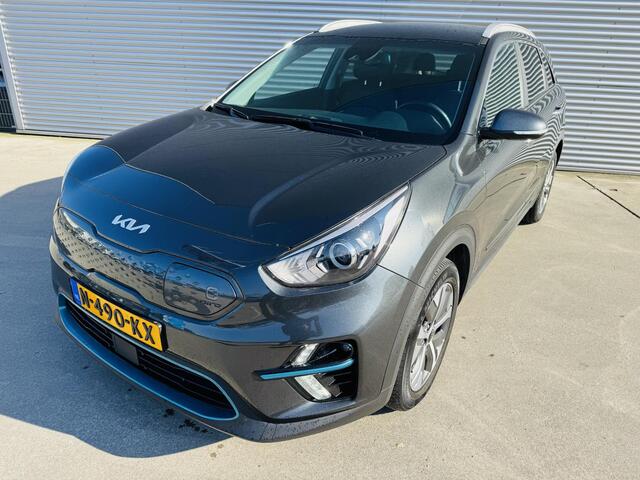 KIA e-Niro Edition 64 kWh NW geleverd & Onderhouden | Stoel&Stuurverw.| Privacyglass | Keyless