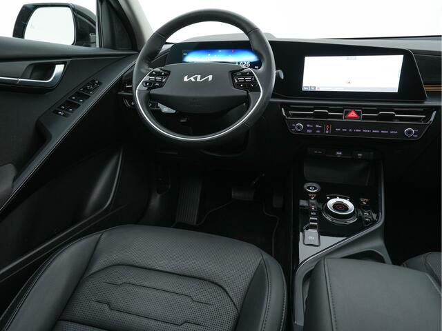 KIA e-Niro EV DynamicPlusLine 64.8 kWh [ 3-Fase ] (INCL-BTW) Aut. *PANO | HEAD-UP | LEATHER | DIGI-COCKPIT | NAVI-FULLMAP | DAB | ADAPT.CRUISE | CAMERA | COMFORT-SEATS | KEYLESS | DIGI-COCKPIT | SHIFT-PADDLES | HEATED-SEATS | CARPLAY | LANE-