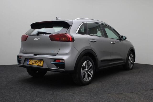 KIA e-Niro Edition 64 kWh 2022 | Navigatie | Camera | Carplay | DAB Radio | Stuurwiel Bediening | Cruise Control | Stoelverwarming | Elektrische Ramen | Achteruitrij Camera | Boekjes
