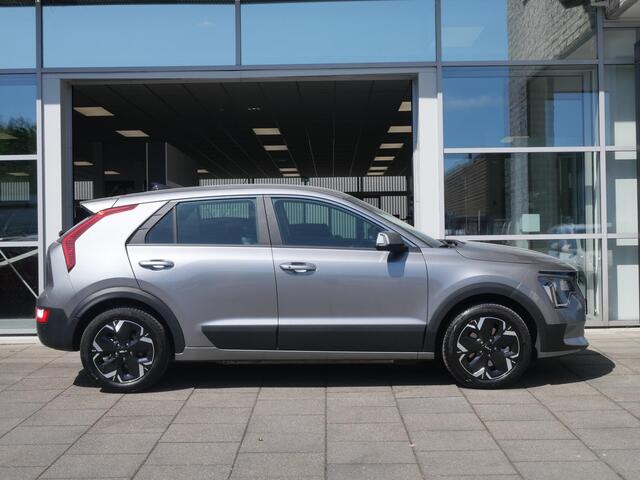 KIA e-Niro EV Light Edition 64.8 kWh | Navigatie | Achteruitrijcamera | Airco | Cruise control Adaptief |