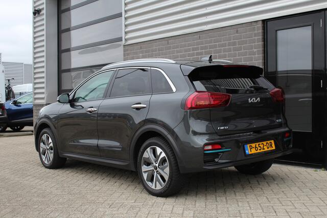 KIA e-Niro DynamicPlusLine 64 kWh / Carplay / Schuifdak / Keyless / N.A.P.