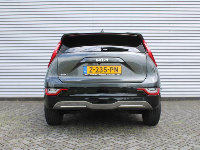 KIA e-Niro EV Edition Advanced 64.8 kWh | Stuur-/stoelverwarming | Elektr. stoelverstelling | Camera | Cruise adapt. | 17"LM | Clima | All season |