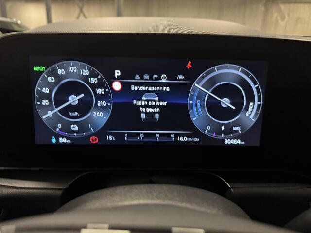KIA e-Niro EV Edition Advanced 64.8 kWh Navigatie | Apple carplay & Android auto | Stuurverwarming | voorstoelen verwarmd | Cruise controle adaptieve | Climate control