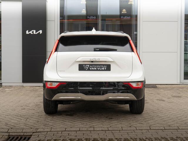 KIA e-Niro EV Light Advanced 64.8 kWh | OP VOORRAAD | SNEL LEVERBAAR | Navigatie | Carplay | Adapt. Cruise | Climate | Keyless | Camera