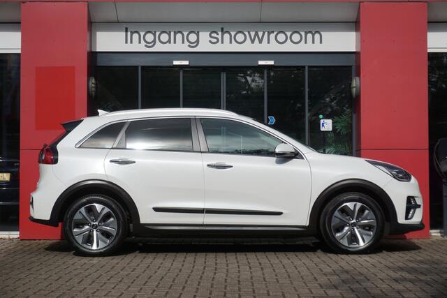 KIA e-Niro ExecutiveLine 64 kWh | Origineel NL | Incl. BTW | Camera | JBL Sound | ACC | Leder |