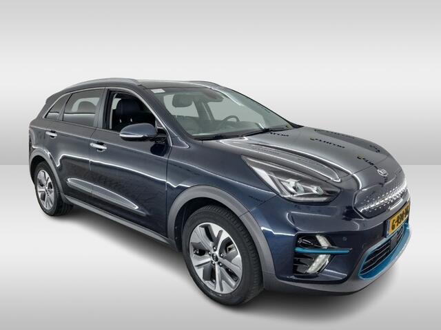 KIA e-Niro ExecutiveLine 64 kWh (204 PK) 1e-Eig. & Dealer-Onderh. BOVAG-Garantie. NL-Auto.