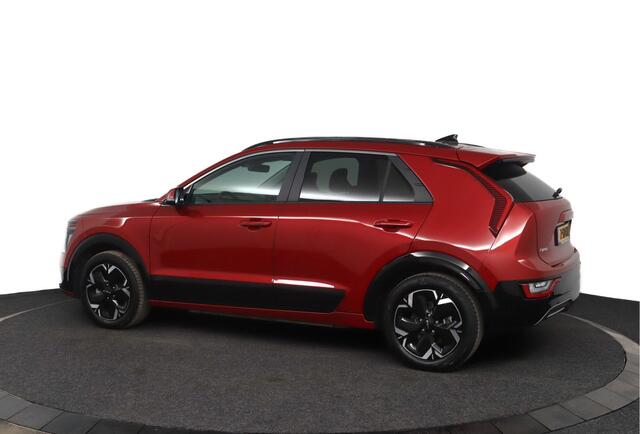 KIA e-Niro EV Edition Advanced 64.8 kWh - SOH 99% - Stoel-/stuurverwarming - Cruise Control - Climate control - Navigatie - Apple CarPlay - Fabrieksgarantie tot 05-2031