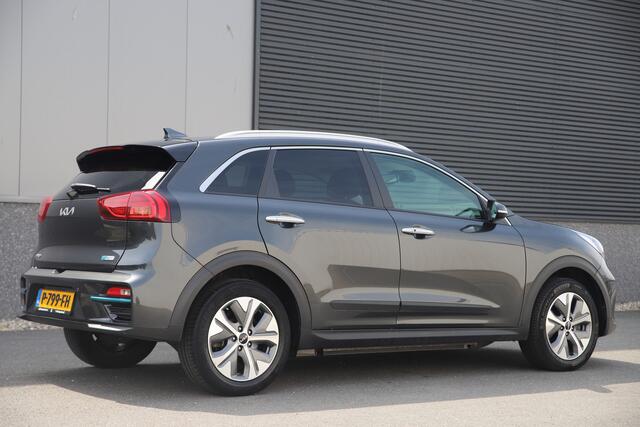 KIA e-Niro ExecutiveLine 64 kWh/204 pk/Adaptive/3-fase/2022/Full-led