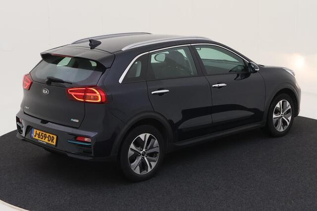 KIA e-Niro DynamicLine 64 kWh 1/2 LEDER | CAMERA | NL-AUTO