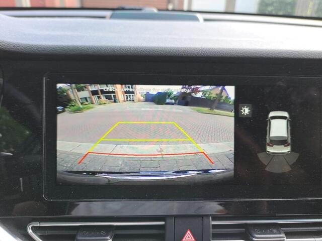 KIA e-Niro DynamicLine 64 kWh 1/2 LEDER | CAMERA | NL-AUTO