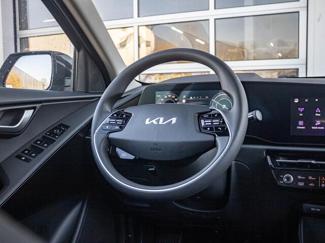 KIA e-Niro EV Air 64.8 kWh | Op voorraad | Direct rijden | Clima | Camera | Apple Carplay | Stoel&Stuur Verwarming