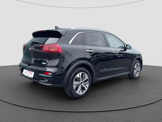 KIA e-Niro DynamicPlusLine 64 kWh Dealer onderhouden | Keyless | Blindspot | Camera | Apple Carplay