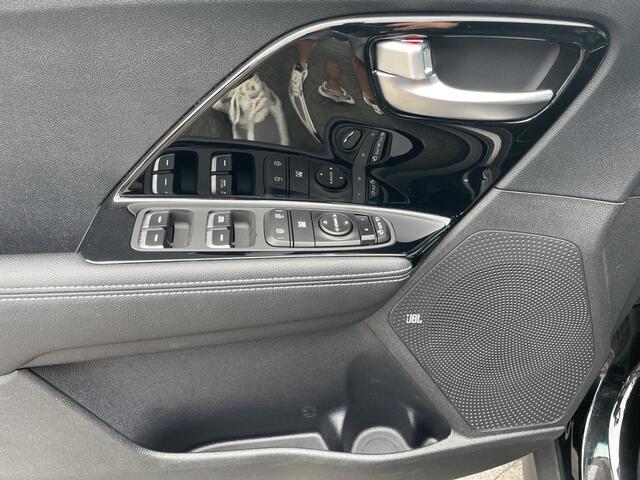 KIA e-Niro DynamicPlusLine 64 kWh Dealer onderhouden | Keyless | Blindspot | Camera | Apple Carplay