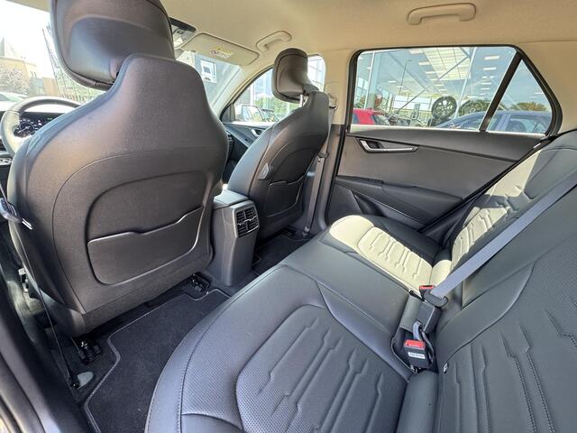 KIA e-Niro EV Edition Advanced 64.8 kWh | All-Season Banden | Elektrische Bestuurdersstoel | Leder | Adaptieve Cruise Control | Enz...