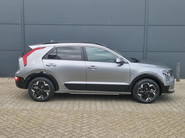 KIA e-Niro EV Light Advanced 64.8 kWh | Voorraadactie | Stoel / Stuurverwarming | Sfeerverlichting | Parkeercamera | Navigatie |