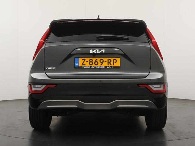 KIA e-Niro EV Edition Advanced 64.8 kWh - SOH 99% - Navigatie - Stoel-/Stuurverwarming - Airco - Adaptive Cruise Control - Fabrieksgarantie tot 06-2031