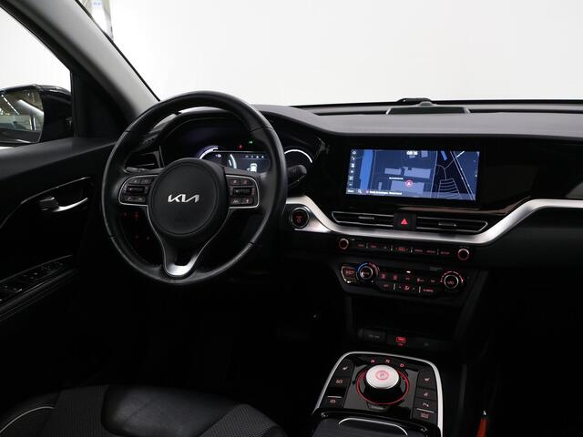KIA e-Niro DynamicPlusLine 64 kWh | Panoramadak | Stoel/Stuurwielverwarming | Adaptieve Cruise Control | Keyless Go | LED Koplampen |