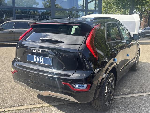KIA e-Niro EV AIR VAN: 43.990,- VOOR: 35.877,- UW HERFSTVOORDEEL: 8.023,- EURO | NIEUWE AUTO! | VOLLEDIGE KIA GARANTIE VAN TOEPASSING