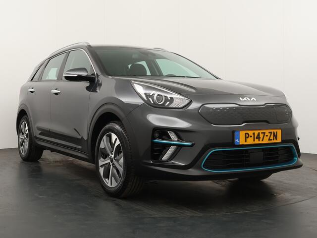 KIA e-Niro DynamicLine 64 kWh - SOH 97% - Apple CarPlay/Android Auto - Navigatie - Achteruitrijcamera - Parkeersensoren - Fabrieksgarantie tot 07-2029