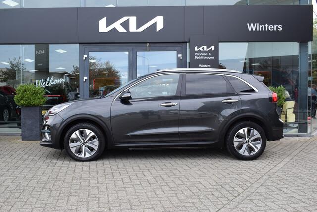 KIA e-Niro ExecutiveLine 64 kWh 3-Fase | Cruise Control Adaptief | Navigatie | Camera |SchuifKanteldak | Leder | Stoel+StuurVerwarming | Tot 10Jr. Kia-Garantie
