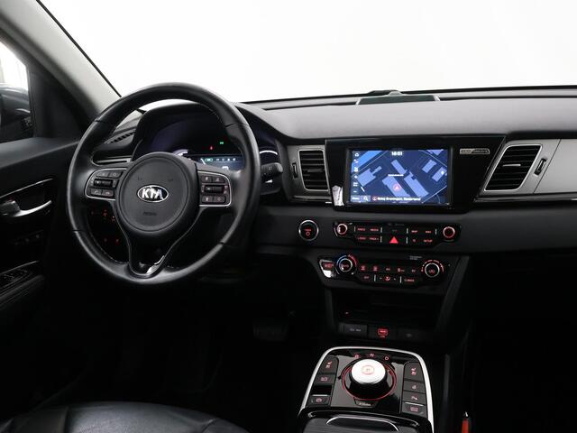 KIA e-Niro ExecutiveLine 64 kWh | Lederen Bekleding | JBL Audio | Dodehoekdetectie | Stoel/Stuurwielverwarming | Stoelventilatie | Elektrisch bedienbare bestuurdersstoel met geheugenfunctie