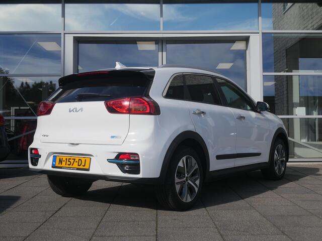 KIA e-Niro Edition 64 kWh | Cruise | Clima | Camera | Carplay | Navi | Stoel-stuurverwarming |