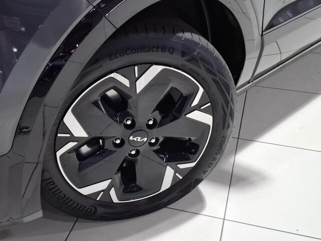 KIA e-Niro EV DynamicPlusLine 64.8 kWh Stoel en Stuur verwarming, Schuif / kantel dak, Apple Carplay/Android Auto