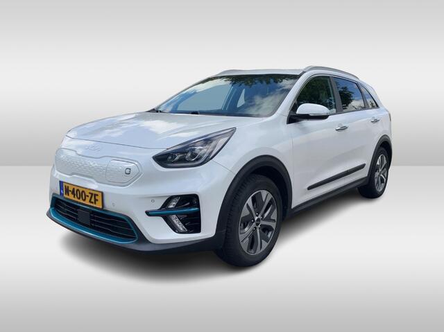 KIA e-Niro DynamicPlusLine 64 kWh / Camera / Schuifdak / Leder / Keyless / Navigatie / Dodehoek / DAB / Cruise Control
