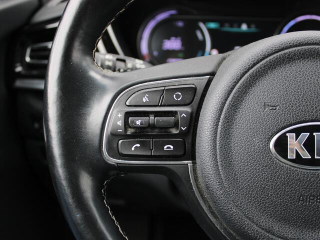 KIA e-Niro ExecutiveLine 64 kWh | Nederlandse dealer onderhouden auto | Trekhaak |