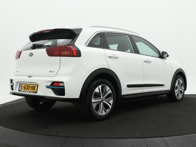 KIA e-Niro DynamicLine 39.2kWh - SOH 97,2% - Apple CarPlay/Android Auto - Achteruitrijcamera - Cruise Control - Navigatie - Climate Control - Fabrieksgarantie tot 05-2028