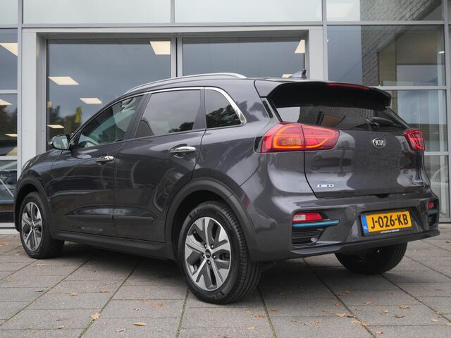 KIA e-Niro ExecutiveLine 64 kWh | 3Fase | Cruise | Clima | Carplay | Navi | Stoelverwarming-ventilatie |