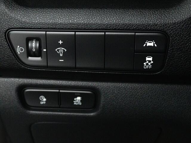 KIA e-Niro DynamicPlusLine 64 kWh | Parkeerhulp voor- en achter | Navigatiesysteem | 3-fase | Nederlandse Auto | NAP |