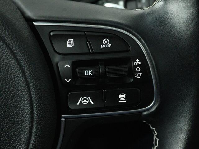 KIA e-Niro DynamicPlusLine 64 kWh | Parkeerhulp voor- en achter | Navigatiesysteem | 3-fase | Nederlandse Auto | NAP |